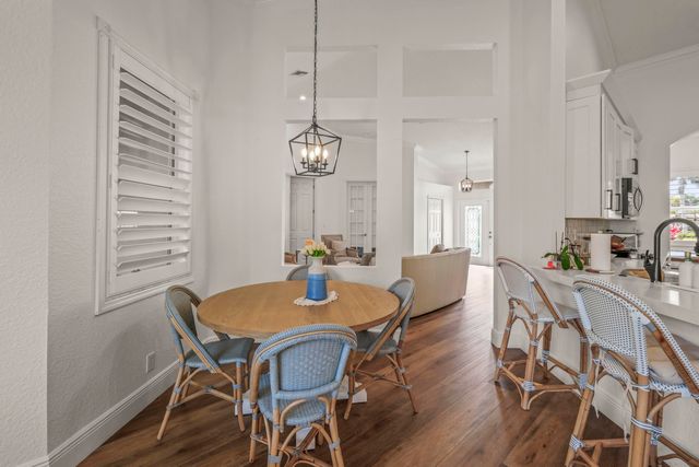 15705 Meadow Wood Drive, Wellington, FL 33414