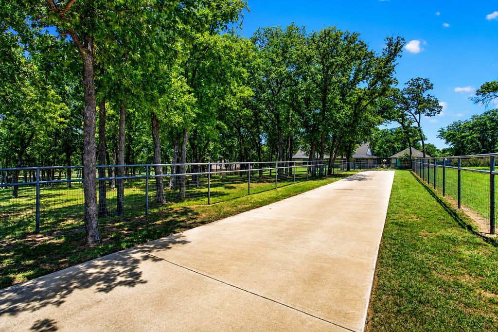 3012 County Road 919, Burleson, TX 76028