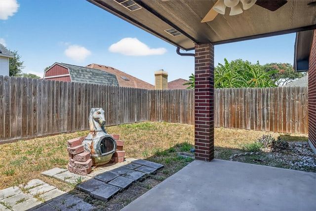 2205 Savoy St, Corpus Christi, TX 78414