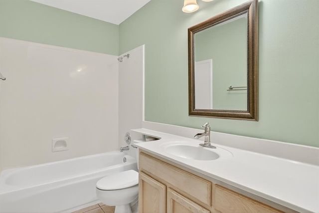 2205 Savoy St, Corpus Christi, TX 78414