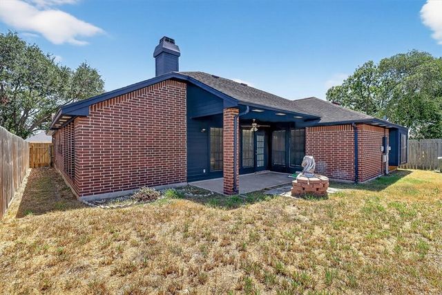 2205 Savoy St, Corpus Christi, TX 78414