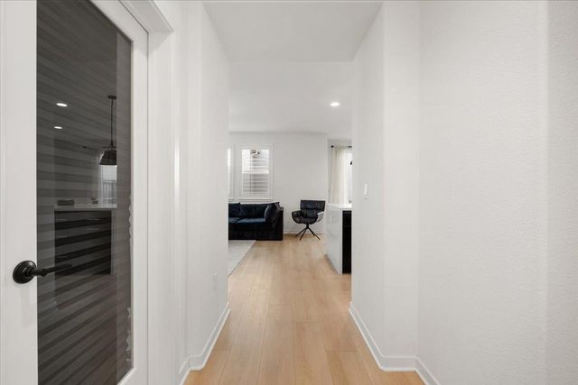 17552 Morning View Dr, Lathrop, CA 95330