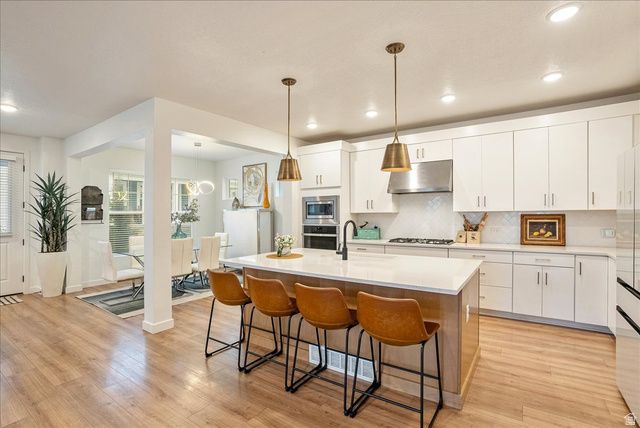 6706 W SKIP ROCK RD, South Jordan, UT 84009