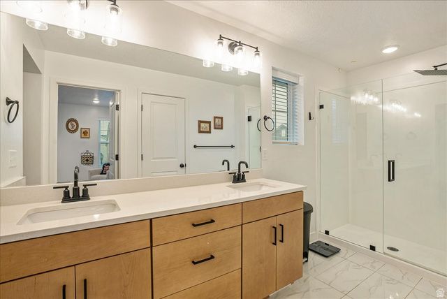 6706 W SKIP ROCK RD, South Jordan, UT 84009