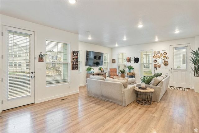 6706 W SKIP ROCK RD, South Jordan, UT 84009