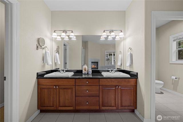 810 195th Avenue E, Lake Tapps, WA 98391