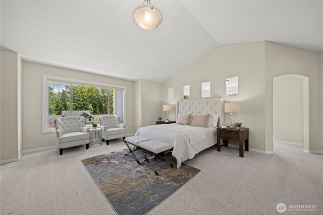 810 195th Avenue E, Lake Tapps, WA 98391