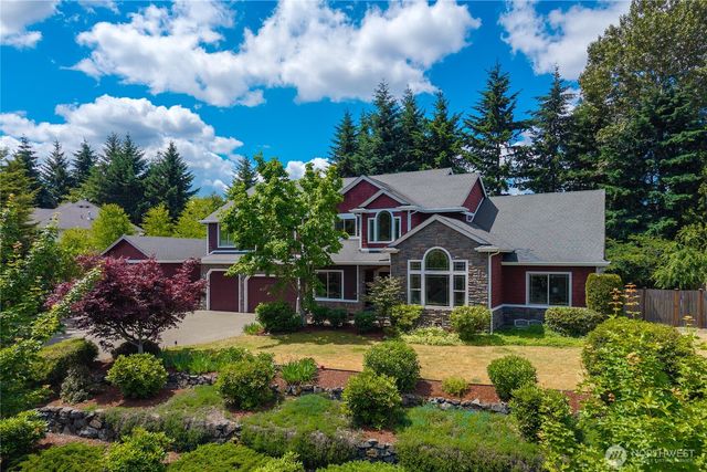 810 195th Avenue E, Lake Tapps, WA 98391