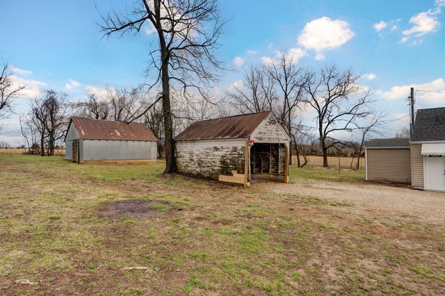 302 S Main Street, Fair Grove, MO 65648