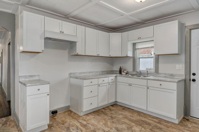 302 S Main Street, Fair Grove, MO 65648