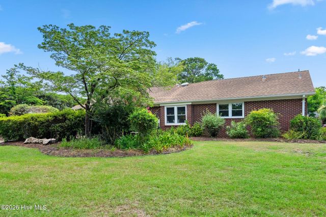 230 Long John Silver Drive, Wilmington, NC 28411