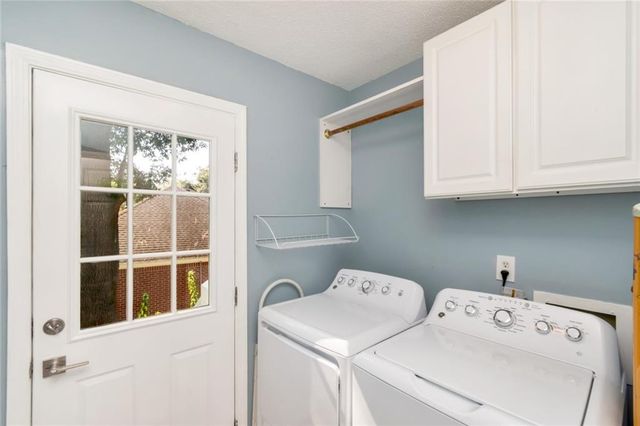 3016 Lindholm Drive E, Mobile, AL 36693