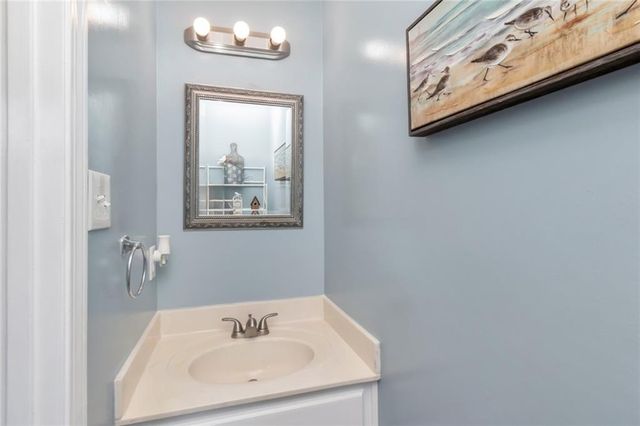 3016 Lindholm Drive E, Mobile, AL 36693