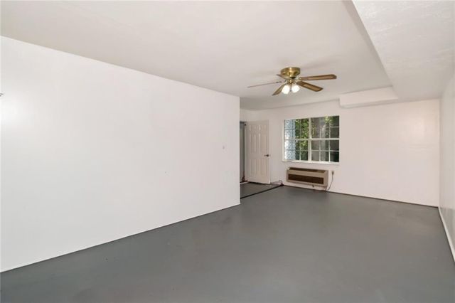 3016 Lindholm Drive E, Mobile, AL 36693
