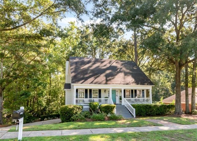 3016 Lindholm Drive E, Mobile, AL 36693