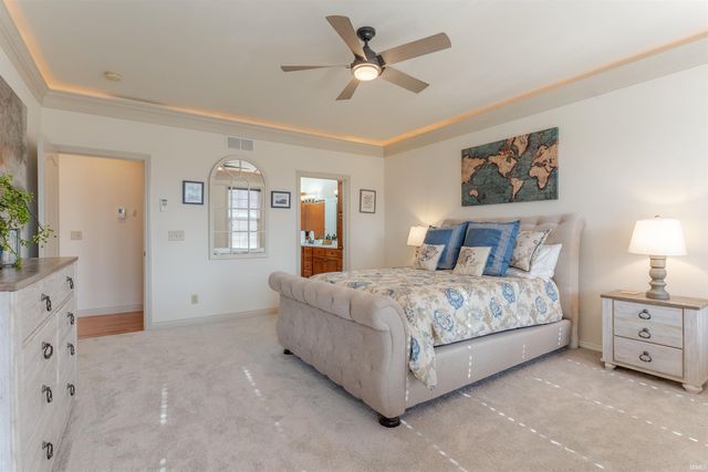 6177 Pembrooke Drive, Newburgh, IN 47630