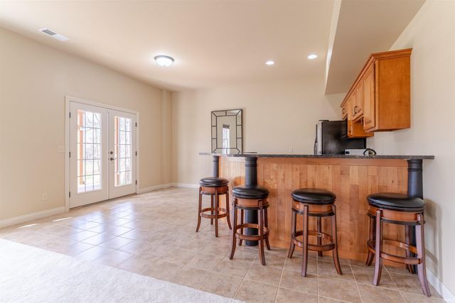 6177 Pembrooke Drive, Newburgh, IN 47630