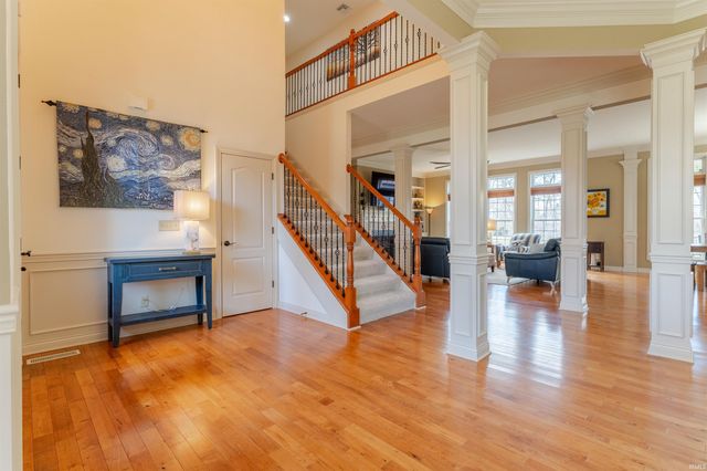 6177 Pembrooke Drive, Newburgh, IN 47630