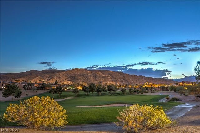 2571 Red Springs Drive, Las Vegas, NV 89135