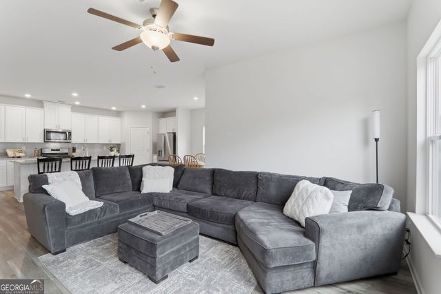 415 Murphy Avenue, Canton, GA 30114