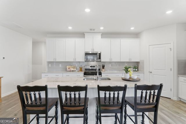 415 Murphy Avenue, Canton, GA 30114