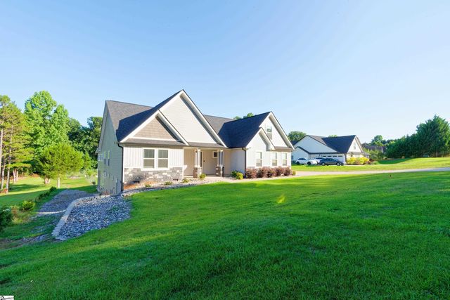 190 Eastberrys Creek Drive, Duncan, SC 29334