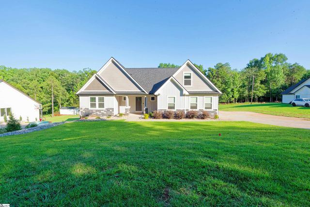 190 Eastberrys Creek Drive, Duncan, SC 29334