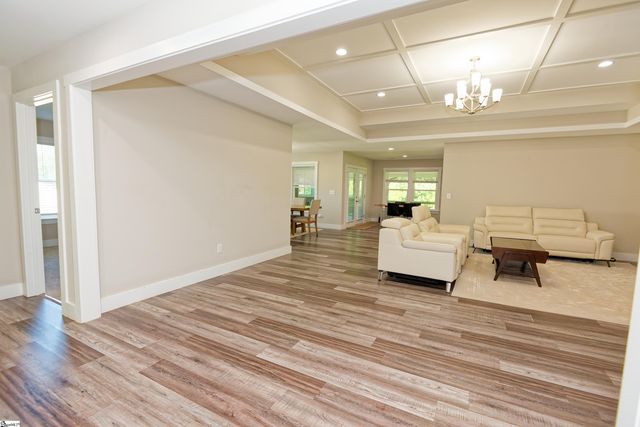 190 Eastberrys Creek Drive, Duncan, SC 29334