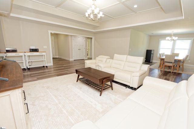 190 Eastberrys Creek Drive, Duncan, SC 29334