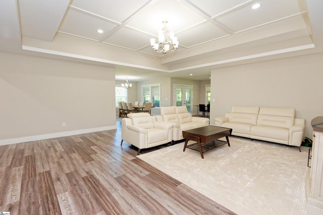 190 Eastberrys Creek Drive, Duncan, SC 29334