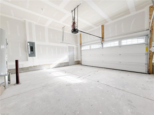 1130 Wharf Hill DR, Smithfield, VA 23430