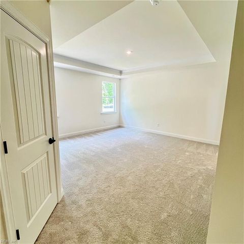 1130 Wharf Hill DR, Smithfield, VA 23430