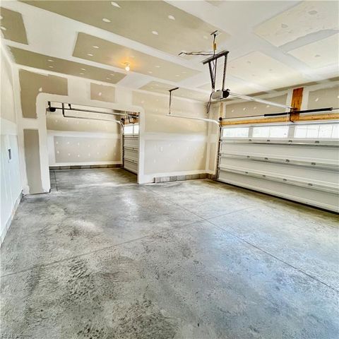 1130 Wharf Hill DR, Smithfield, VA 23430