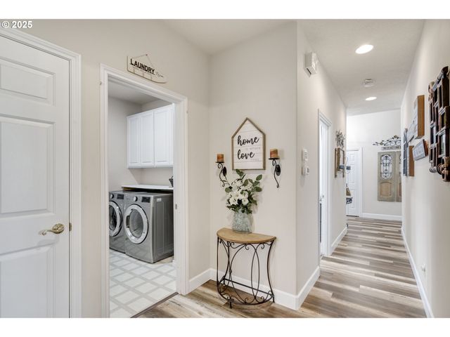 17063 Se MACANUDO St, Damascus, OR 97089