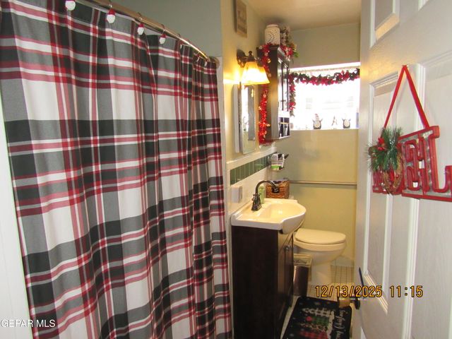 965 Duskin Drive, El Paso, TX 79907