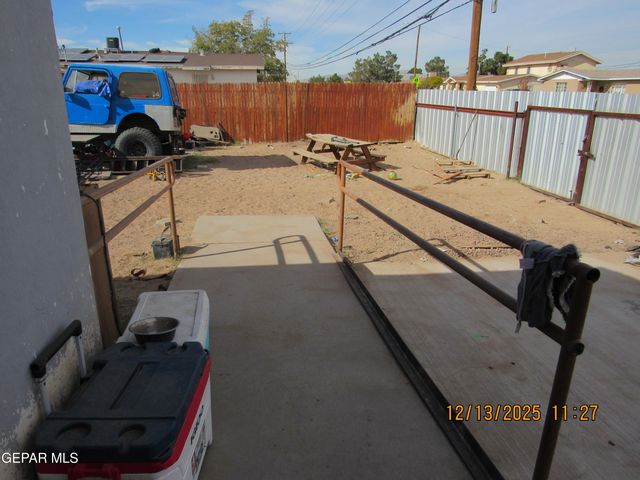 965 Duskin Drive, El Paso, TX 79907