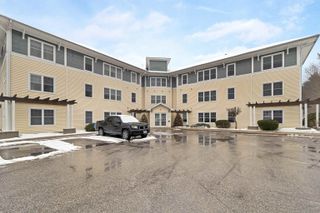 597R Lafayette Rd Unit 105, Hampton, NH 03842