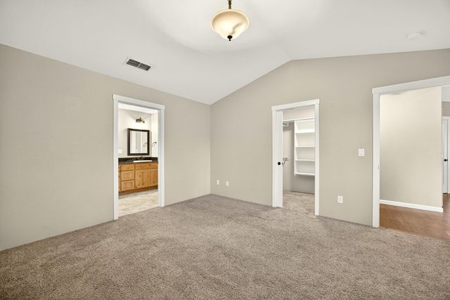 1743 Kellenbeck Avenue, Grants Pass, OR 97527