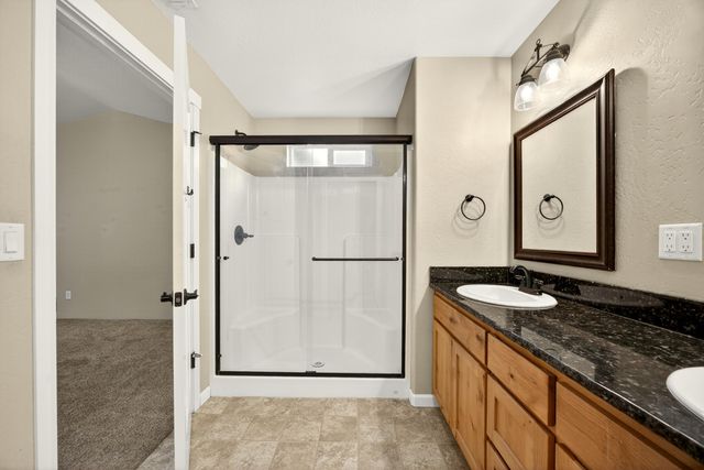 1743 Kellenbeck Avenue, Grants Pass, OR 97527