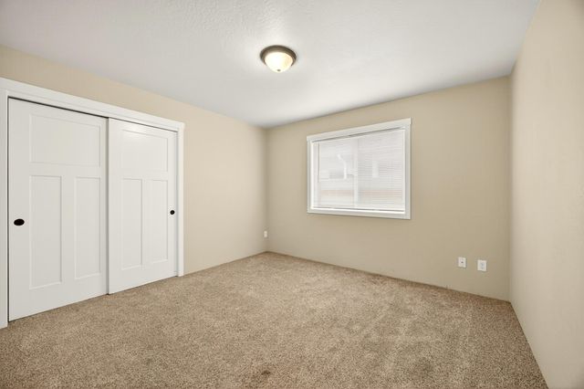 1743 Kellenbeck Avenue, Grants Pass, OR 97527