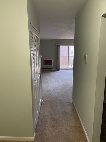 79 Claudia Drive APT 358, West Haven, CT 06516