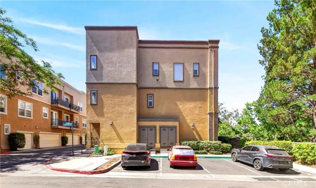 1105 Armstrong Drive, Fullerton, CA 92833