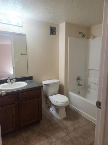 6548 Ancients Road NW, Albuquerque, NM 87114