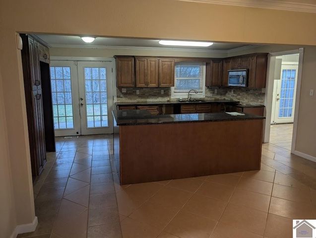 1810 Gholson Rd, West Paducah, KY 42086