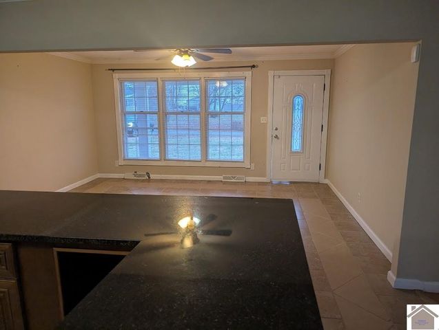 1810 Gholson Rd, West Paducah, KY 42086