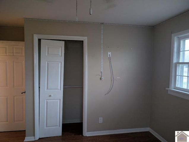 1810 Gholson Rd, West Paducah, KY 42086