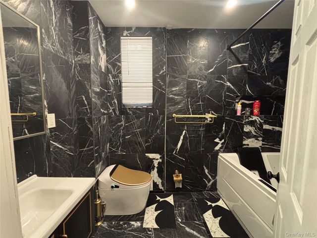 1400 Flatbush Avenue 2R, Brooklyn, NY 11210