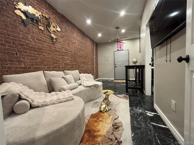 1400 Flatbush Avenue 2R, Brooklyn, NY 11210