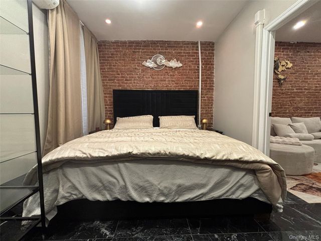 1400 Flatbush Avenue 2R, Brooklyn, NY 11210