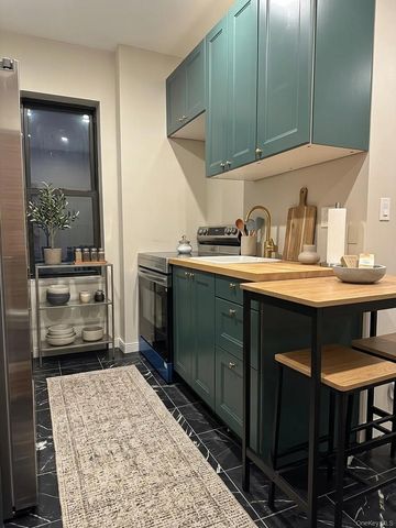 1400 Flatbush Avenue 2R, Brooklyn, NY 11210